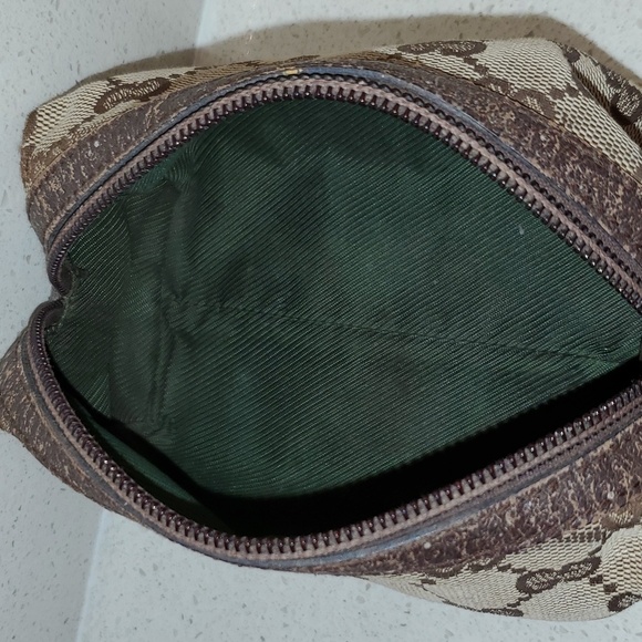 GUCCI zippered make-up pouch - Picture 7 of 9